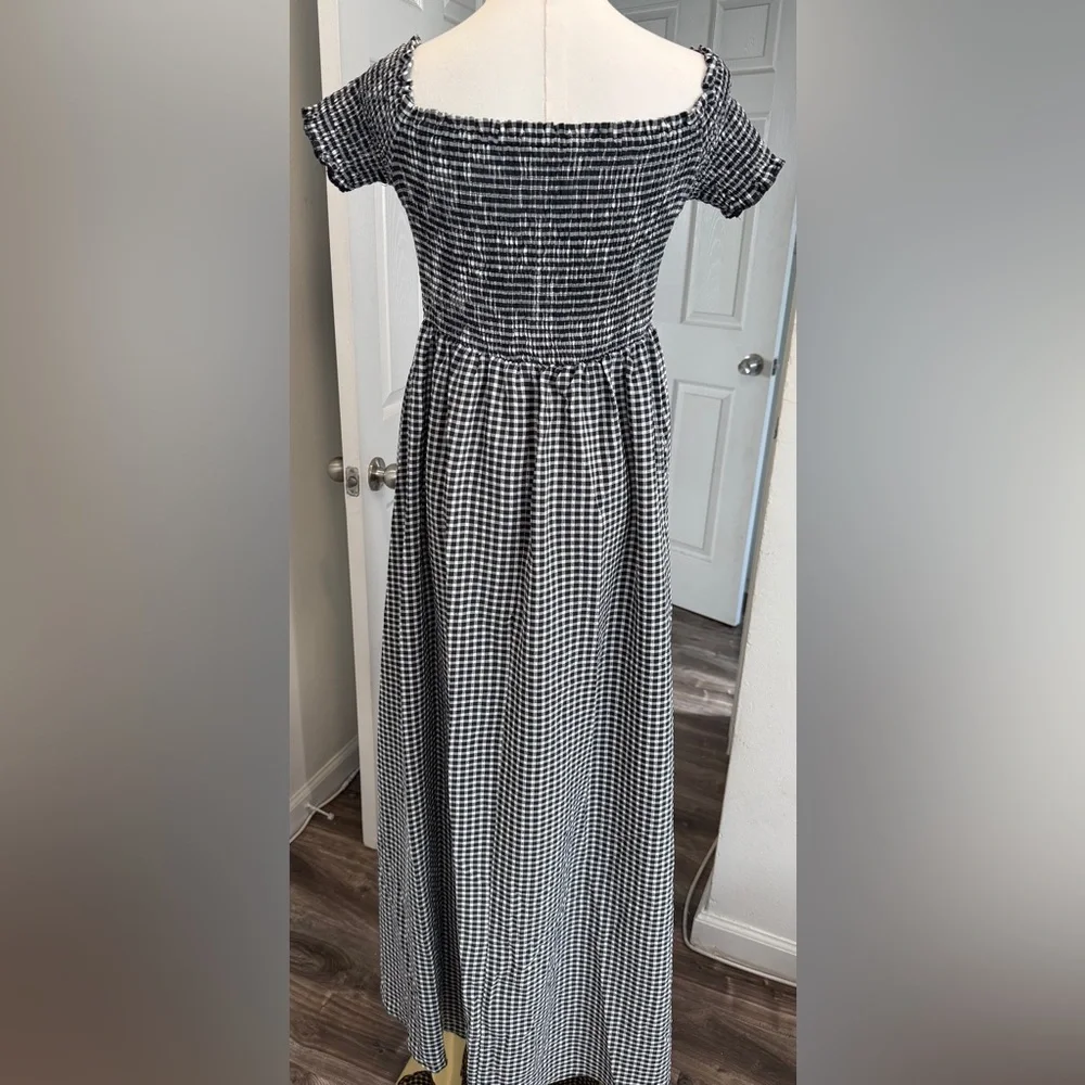 Lulu’s Black & White Gingham Maxi Dress – Size L - Picture 2 of 3